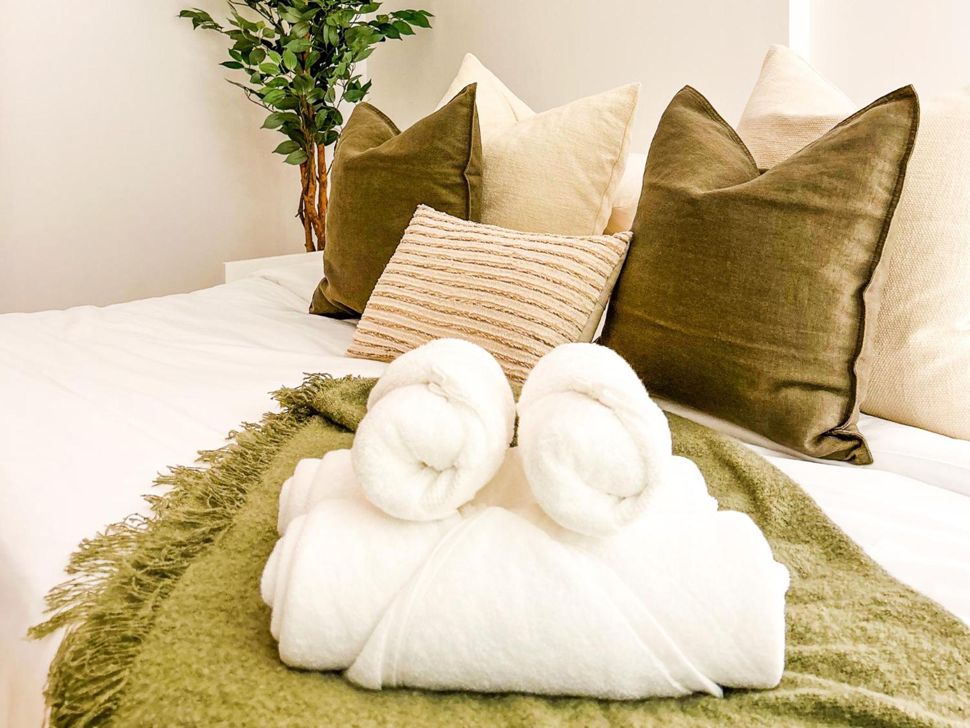 Voyage In Waters Edge Apartment *